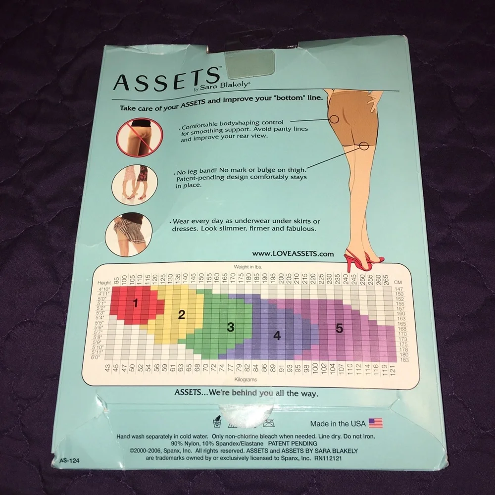 Assets by Sara Blakely unbelievable underwear Nude size 1